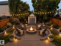 22060 95 AV NW  Edmonton, AB T6T 4A7