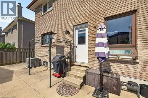 15 Ellen Avenue, Hamilton, ON 