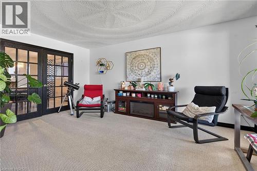 15 Ellen Avenue, Hamilton, ON 