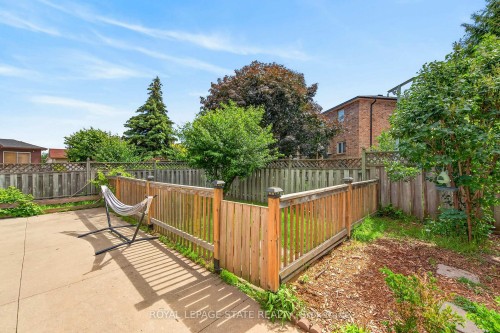 15 Ellen Avenue, Hamilton, ON 
