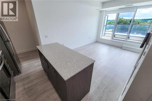 2782 Barton Street E Unit# 220, Hamilton, ON 