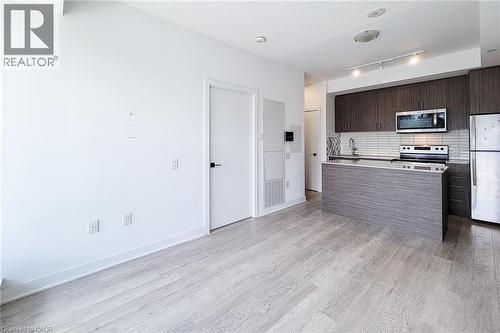 2782 Barton Street E Unit# 220, Hamilton, ON 
