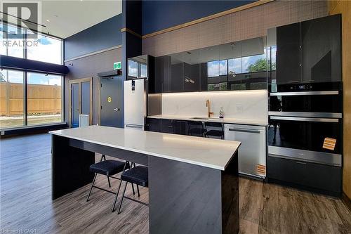 2782 Barton Street E Unit# 220, Hamilton, ON 