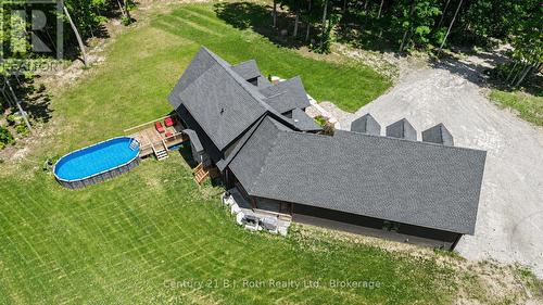 3082 Fairgrounds Road, Severn, ON 