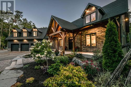 3082 Fairgrounds Road, Severn, ON 