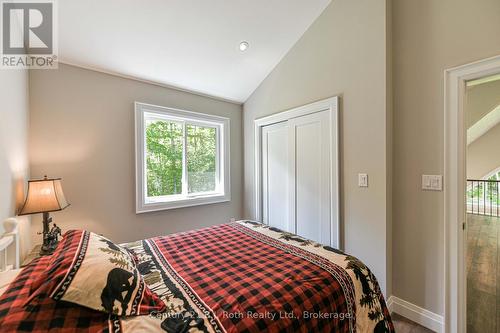 3082 Fairgrounds Road, Severn, ON 