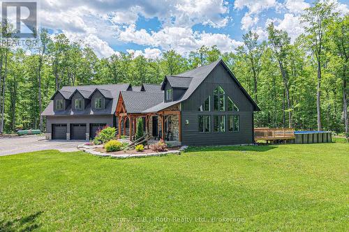 3082 Fairgrounds Road, Severn, ON 