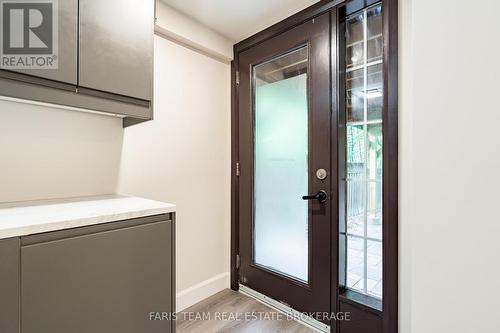 44 Hawthorne Crescent, Barrie, ON 