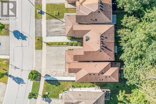 44 Hawthorne Crescent, Barrie, ON 