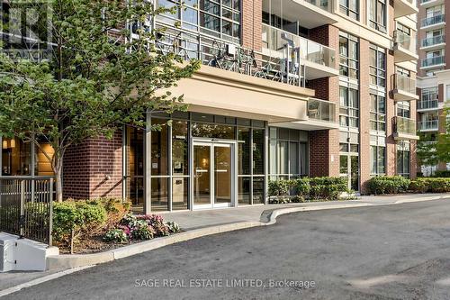 605 - 1 MICHAEL POWER PLACE  Toronto, ON M9A 0A1