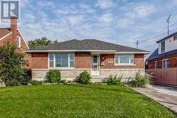 MAIN LEVEL - 6801 DUNN STREET Niagara Falls (Dorchester), ON L2G 2R3