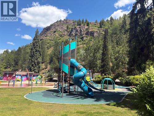 Spray park and playground @ Gyro Park - 1110 Second Avenue, Trail, BC 