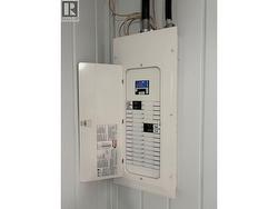 Brand new 200amp service, including a new mast and power pole - 