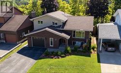 126 5TH AVENUE E  Owen Sound, ON N4K 6C7