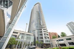 #1711 - 125 VILLAGE GREEN SQUARE Toronto, ON M1S 0G3