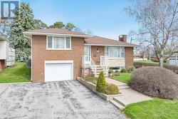107 SCANLON AVENUE  Bradford West Gwillimbury, ON L3Z 1G6