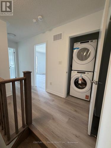32 Canyon Drive, Kitchener, ON 