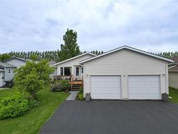 21 Eagle Way  Brandon, MB R7C 1C6