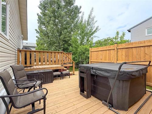 21 Eagle Way, Brandon, MB 