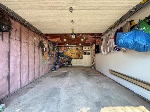 28 Clement Drive, Brandon, MB 