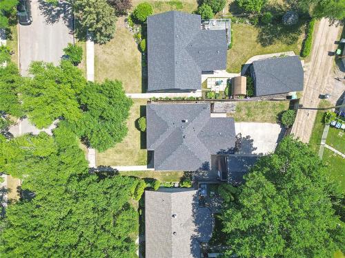 28 Clement Drive, Brandon, MB 