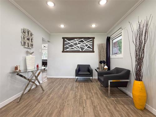 28 Clement Drive, Brandon, MB 