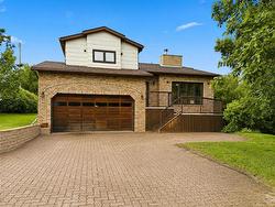 2005 Braecrest Drive  Brandon, MB R7A 1A3