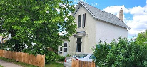 Nice curb appeal - 23 Princess Avenue E, Brandon, MB 