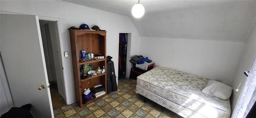 Basement BR, no proper egress window - 23 Princess Avenue E, Brandon, MB 