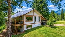 4752 Lybarger Road  Malakwa, BC V0E 2J0