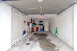 Garage - 