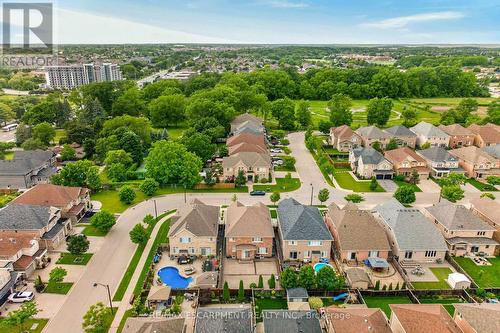 81 Morning Mist Drive, Hamilton, ON 