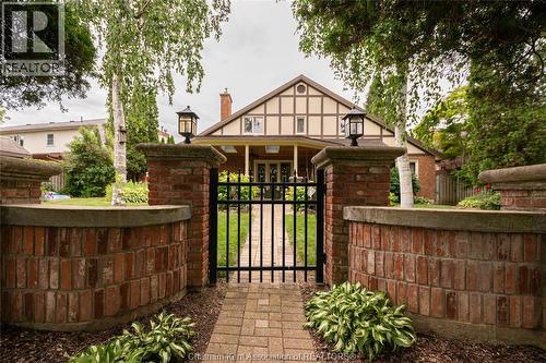 11 Algonquian Drive, Chatham, ON 