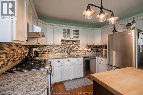 11 Algonquian Drive, Chatham, ON 