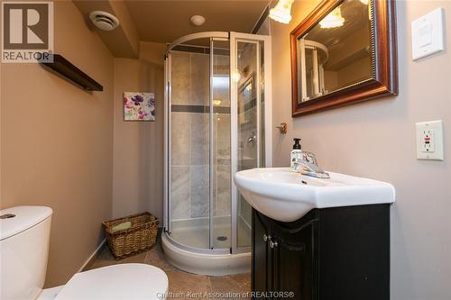 11 Algonquian Drive, Chatham, ON 
