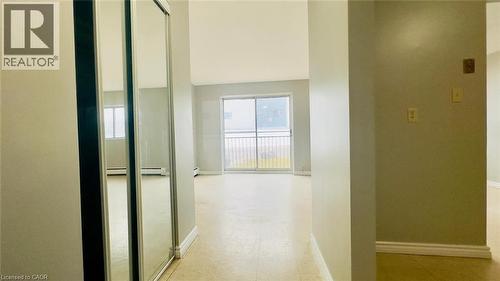 76 Brybeck Crescent Unit# 202, Kitchener, ON 