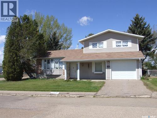 201 8Th Street W, Leader, SK 