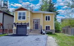 UPPER - 222 PHILLIPS STREET Barrie, ON L4N 3V1