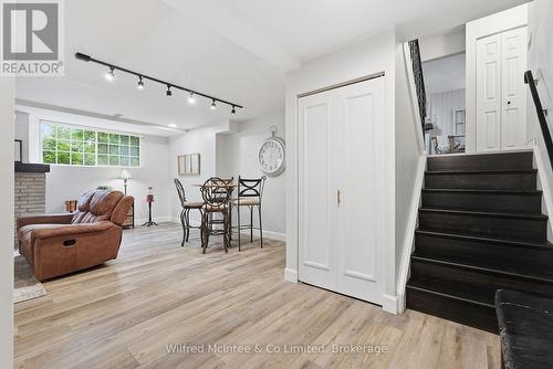 28 Nuthatch Place, Cambridge, ON 