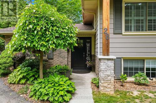 28 Nuthatch Place, Cambridge, ON 
