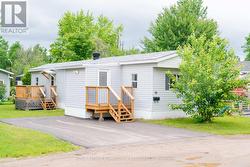 73 PINEHURST ESTATES  Petawawa, ON K8H 2H2