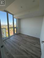3010 - 1 FAIRVIEW ROAD E  Mississauga, ON L5A 4C6