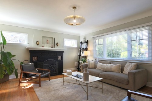 2331 Pacific Ave, Oak Bay, BC 