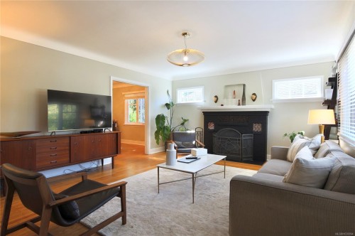 2331 Pacific Ave, Oak Bay, BC 