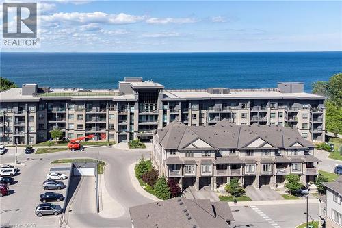 35 Southshore Crescent Unit# 301, Hamilton, ON 