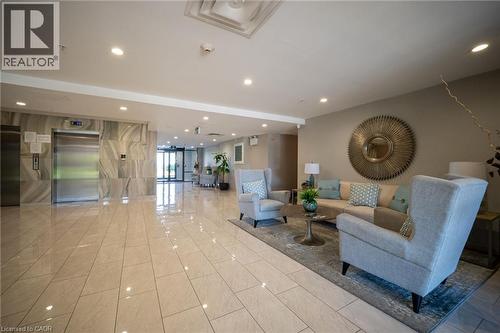 35 Southshore Crescent Unit# 301, Hamilton, ON 