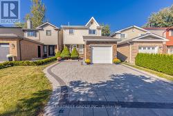 36 LILAC AVENUE Markham, ON L3T 5K2