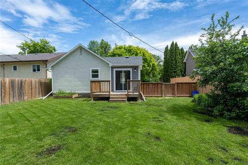 175 1St St, Stonewall, MB 