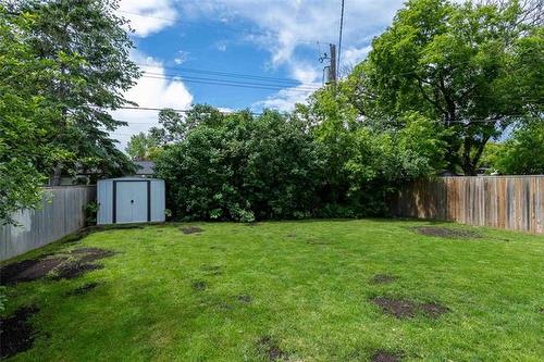 175 1St St, Stonewall, MB 