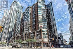 1307 - 717 BAY STREET  Toronto, ON M5G 2J9